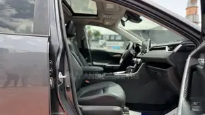 Toyota RAV4 2021 Gray
