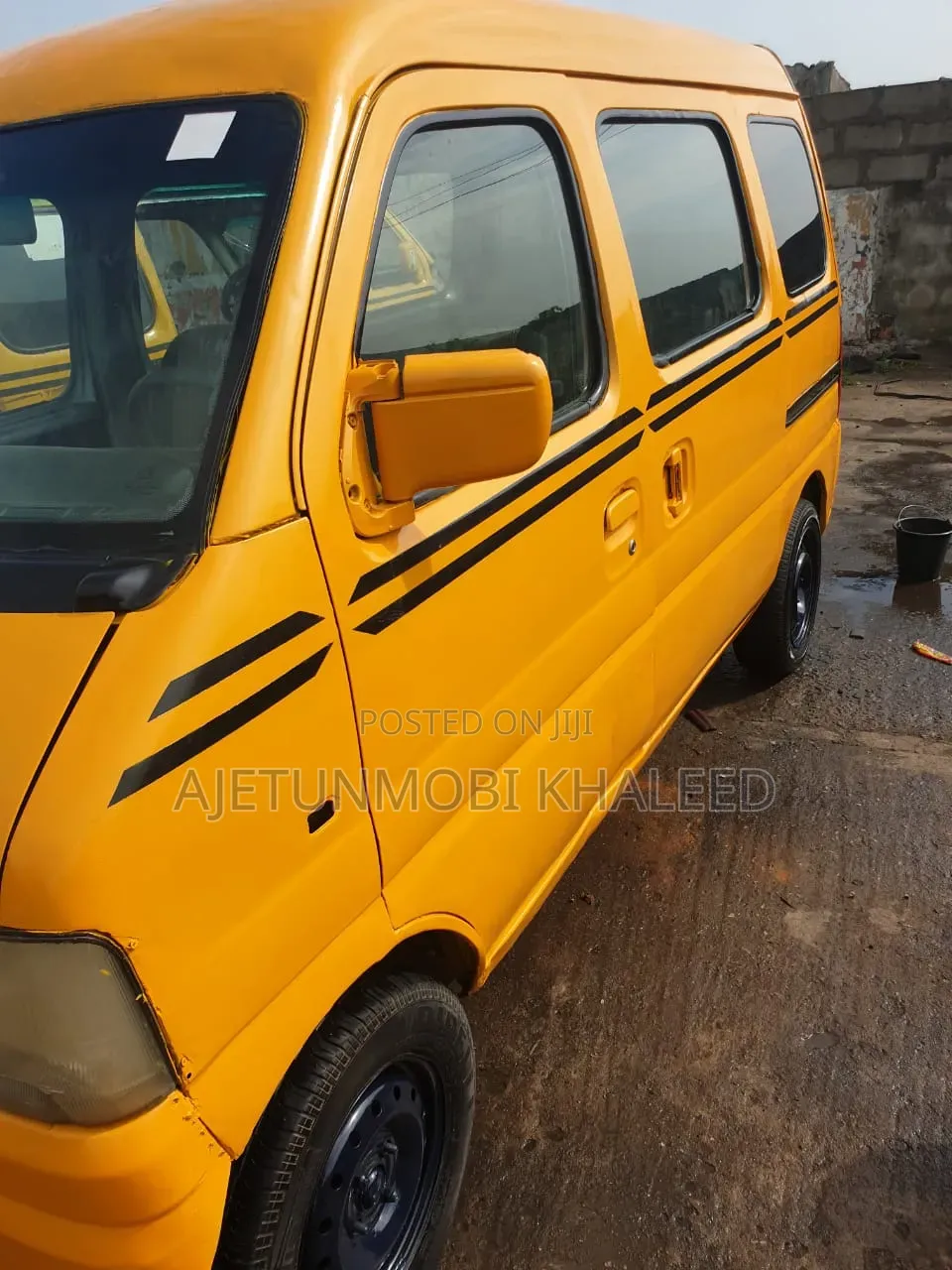 Suzuki Every 2010 Yellow