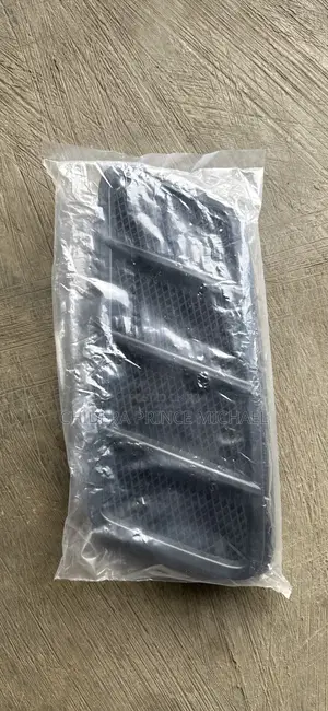 Bonnet Grill/Vent for Ml350 W166 2012/15 Model