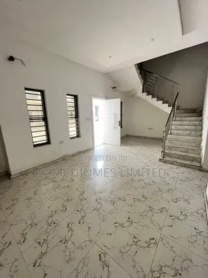 4bdrm Duplex in Ilaje / Lekki for rent