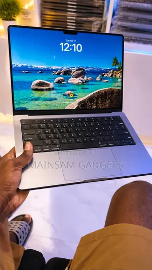 Laptop Apple MacBook Pro 2021 M1 32GB Apple M1 Pro SSD 512GB