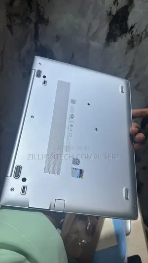 Laptop HP EliteBook 830 G6 8GB Intel Core i5 SSD 256GB