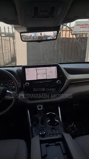 Toyota Highlander Platinum AWD 2020 Silver