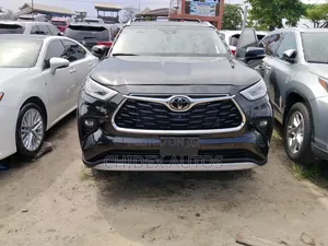 Toyota Highlander 2021 Black