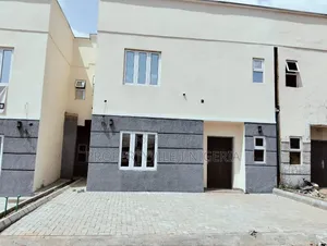 4bdrm Duplex in Life Camp for rent