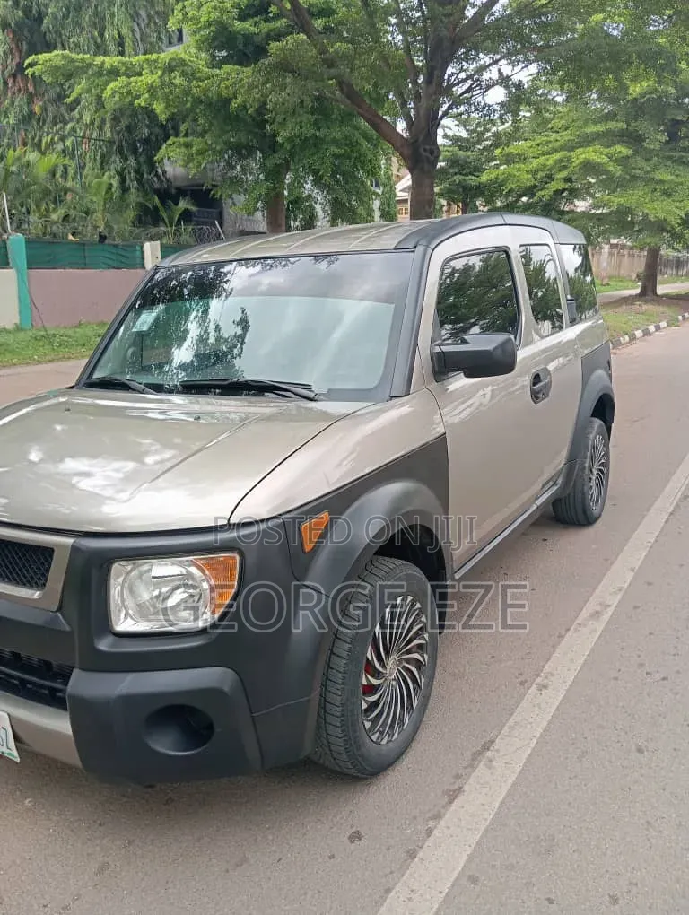 Honda Element 2006 Gray