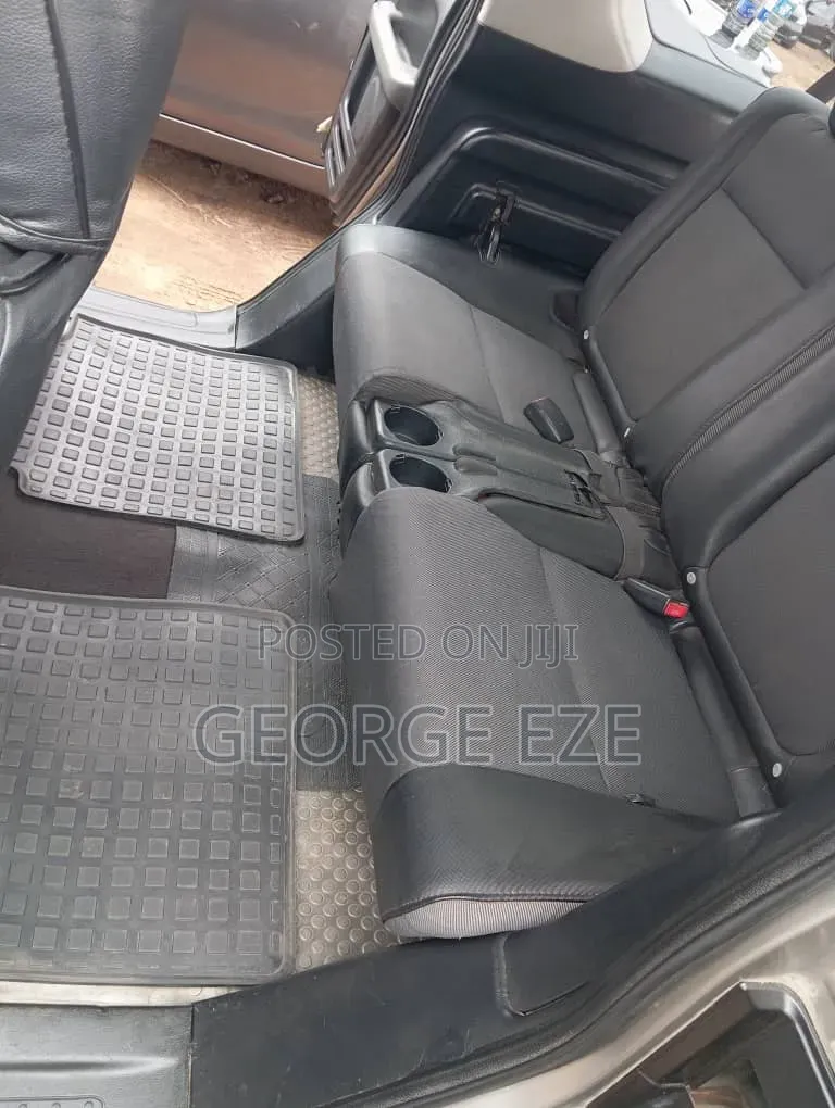 Honda Element 2006 Gray