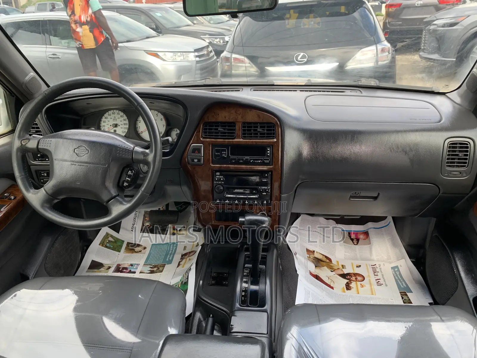 Nissan Pathfinder Automatic 2001 Silver