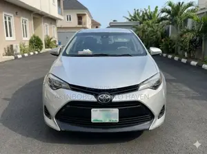 Toyota Corolla 2019 Silver