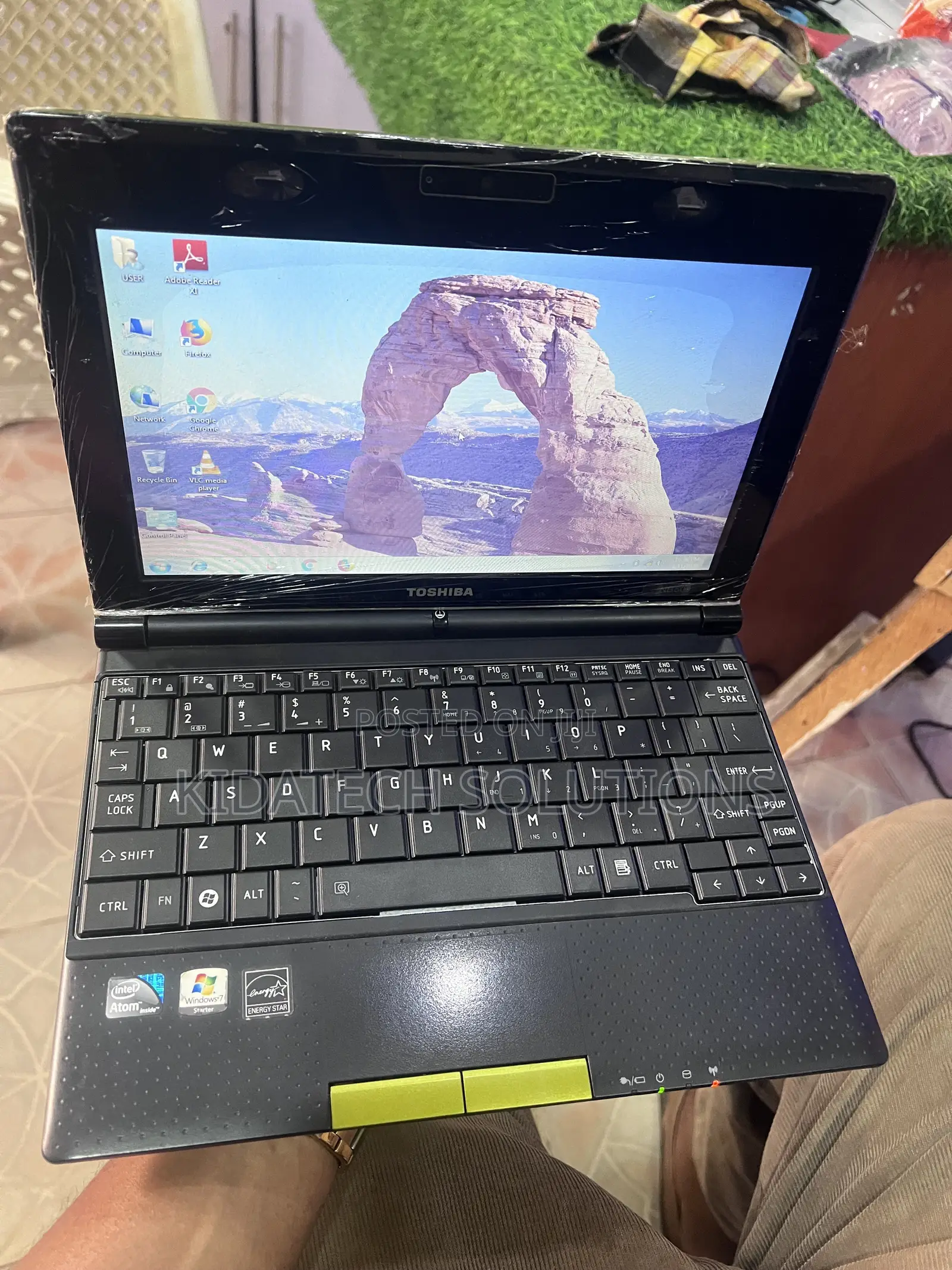 Laptop Toshiba NB505 Mini 4GB Intel Atom HDD 320GB