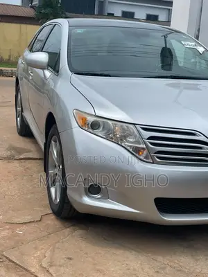 Toyota Venza V6 2012 Silver