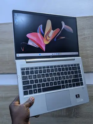 Laptop HP EliteBook 645 G9 16GB AMD Ryzen 5 SSD 256GB