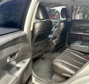 Toyota Venza XLE FWD 2013 Silver