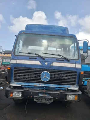 Mercedes 1622 v-Engine (V6) 1998 Blue