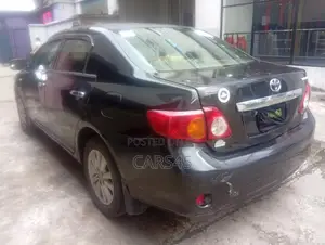 Toyota Corolla 2010 Black