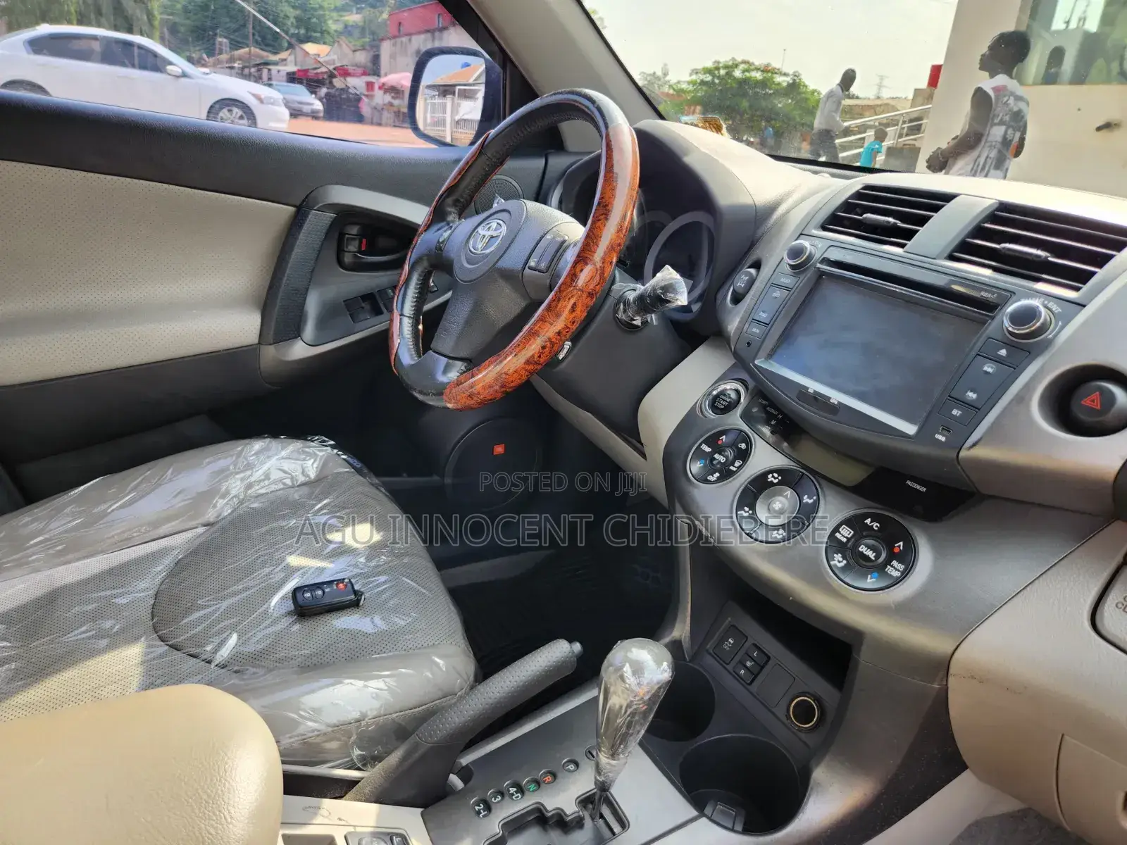 Toyota RAV4 3.5 Limited 2010 Red