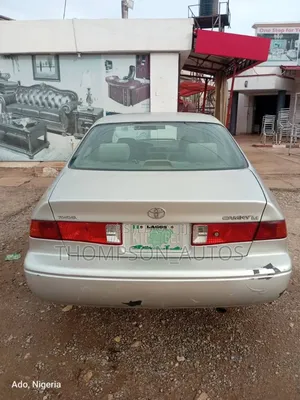 Toyota Camry 2002 Silver