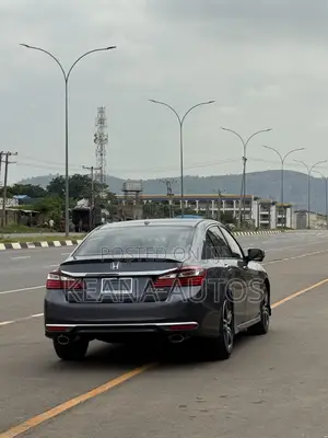 Honda Accord 2017 Gray