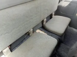 Toyota Hilux 1998 Gold