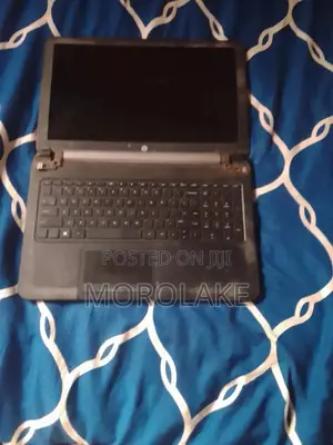 Laptop HP 15 8GB Intel Core i3 HDD+SSD 256GB