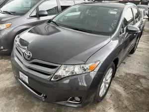 Toyota Venza XLE 2013 Gray