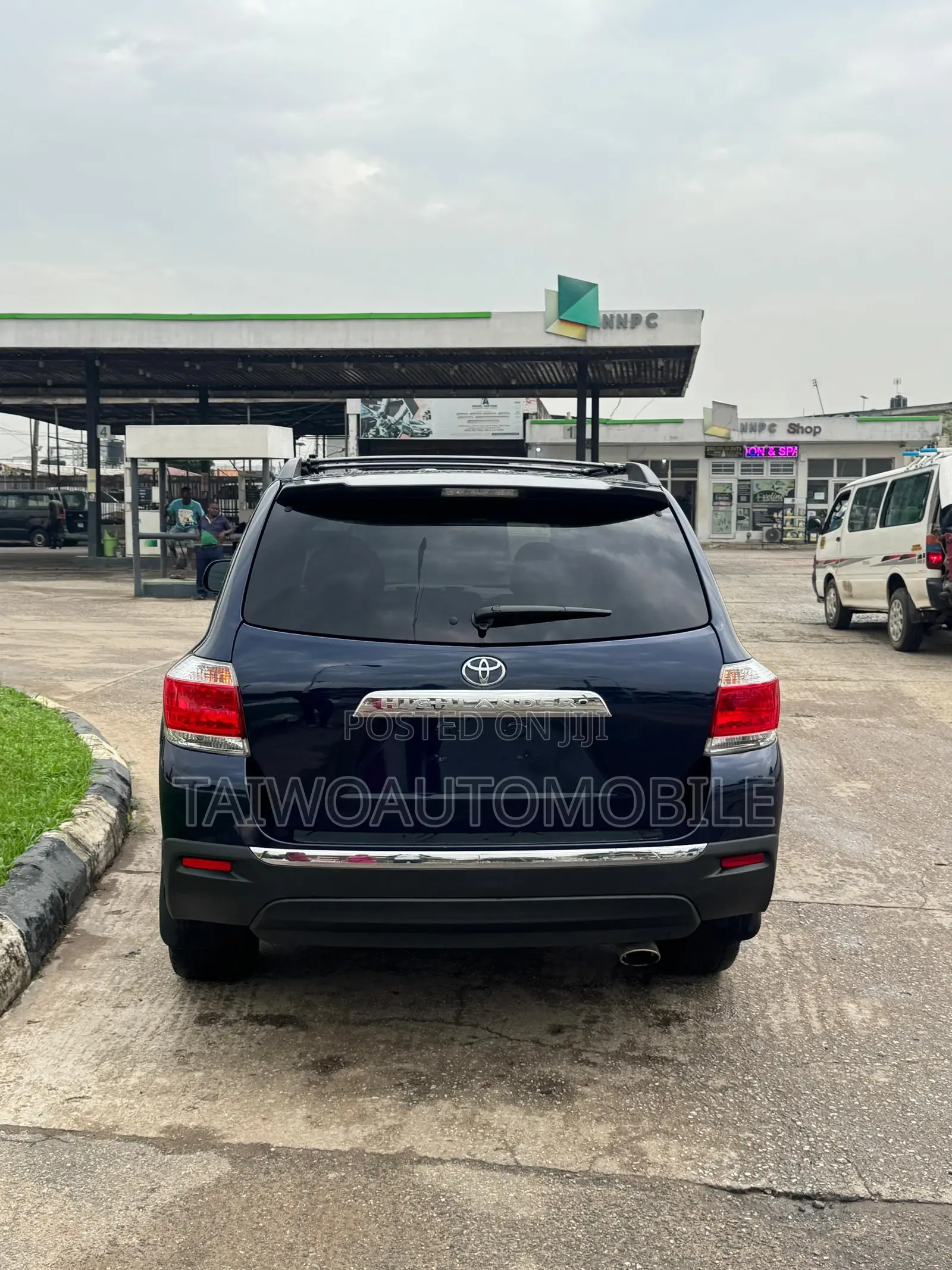 Toyota Highlander 2013 Blue