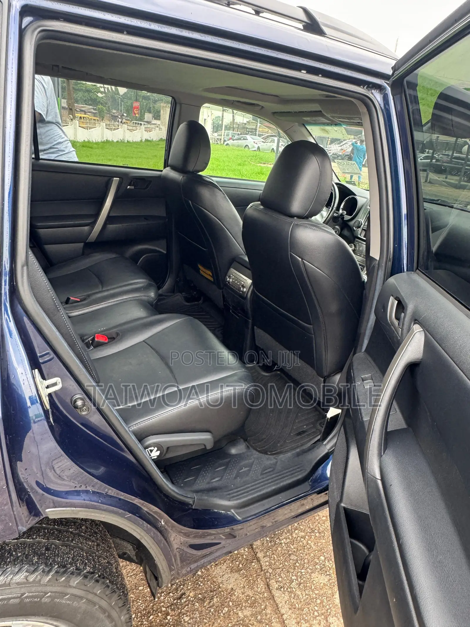 Toyota Highlander 2013 Blue