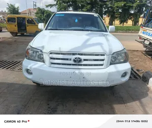Toyota Highlander V6 4x4 2005 White