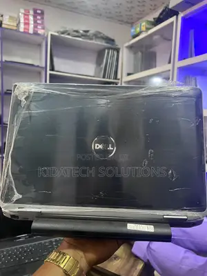 Laptop Dell Latitude 6430u 8GB Intel Core i5 HDD 500GB