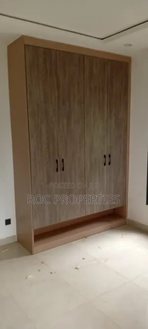6bdrm Duplex in Durumi for rent