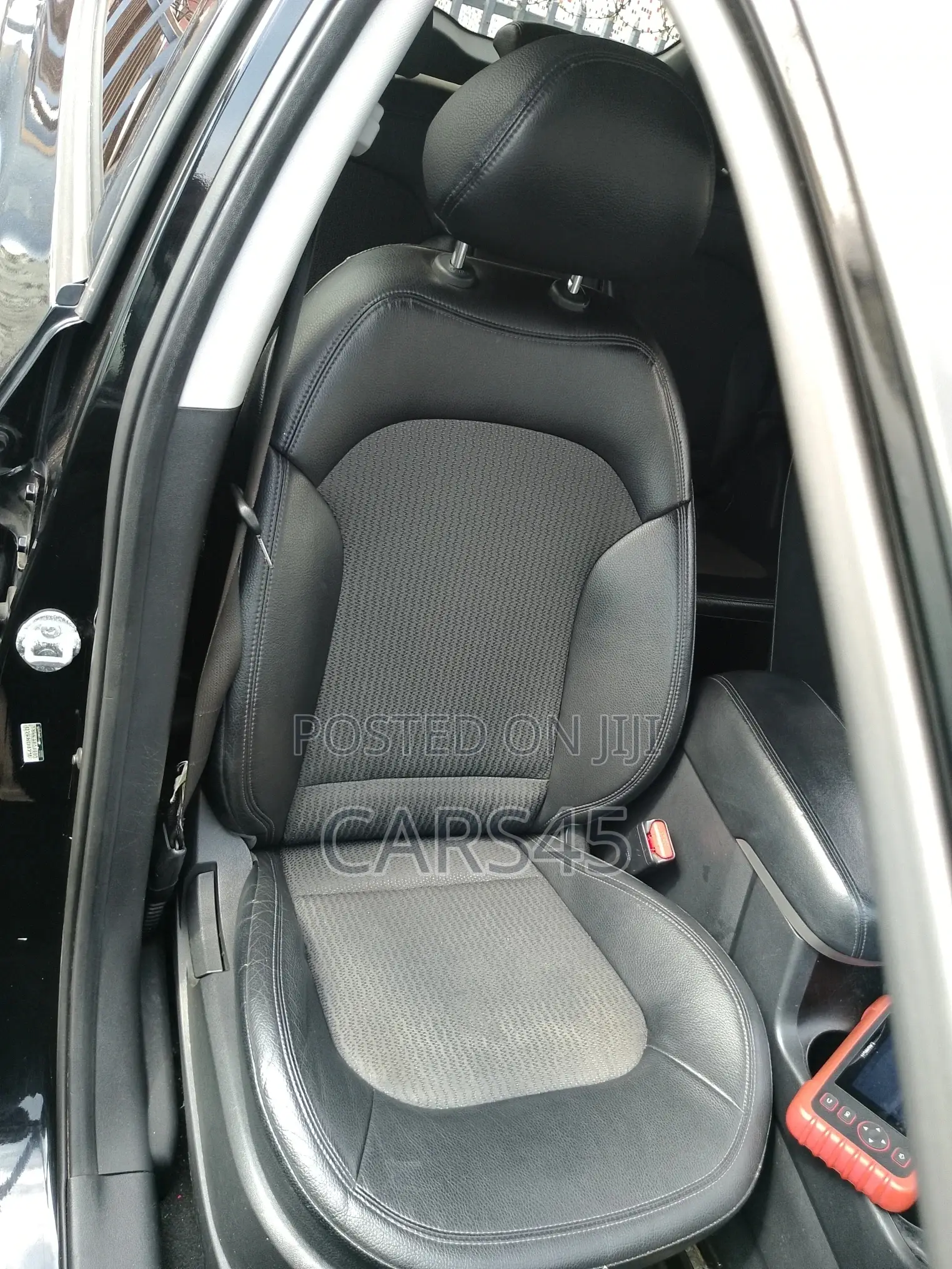 Hyundai Tucson 2011 Black