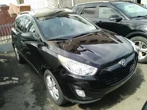 Hyundai Tucson 2011 Black