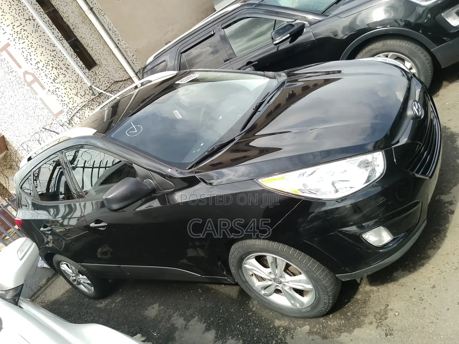 Hyundai Tucson 2011 Black
