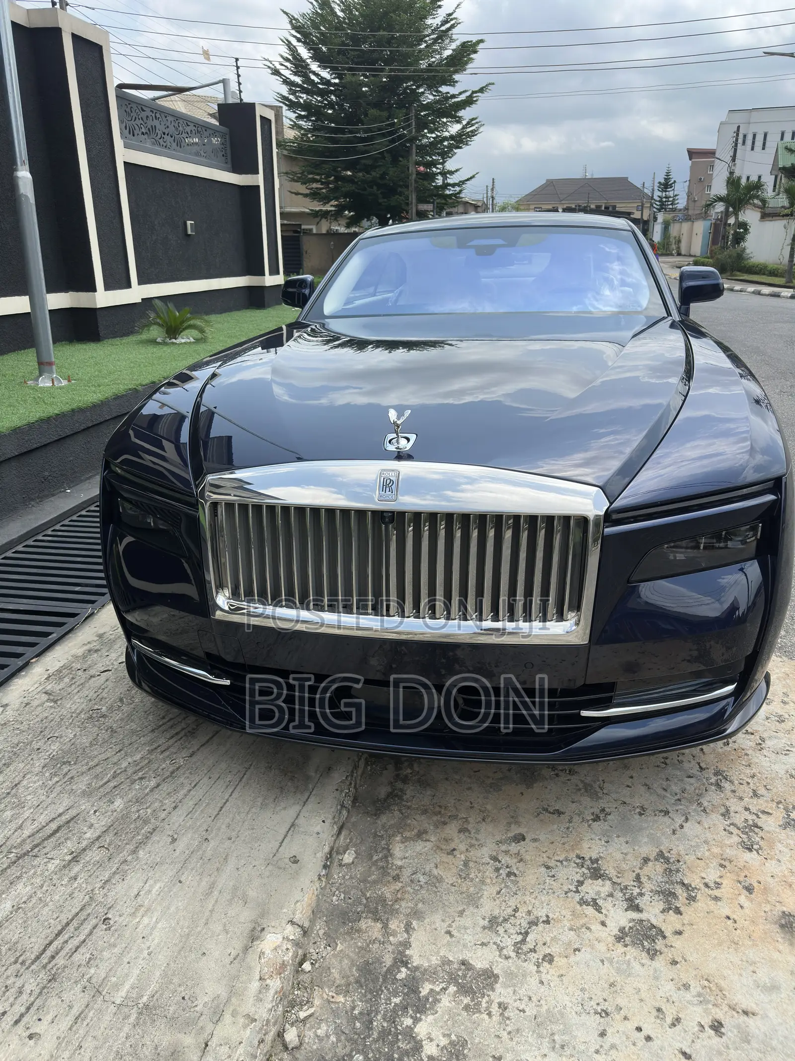 New Rolls-Royce Spectre 2025 Blue