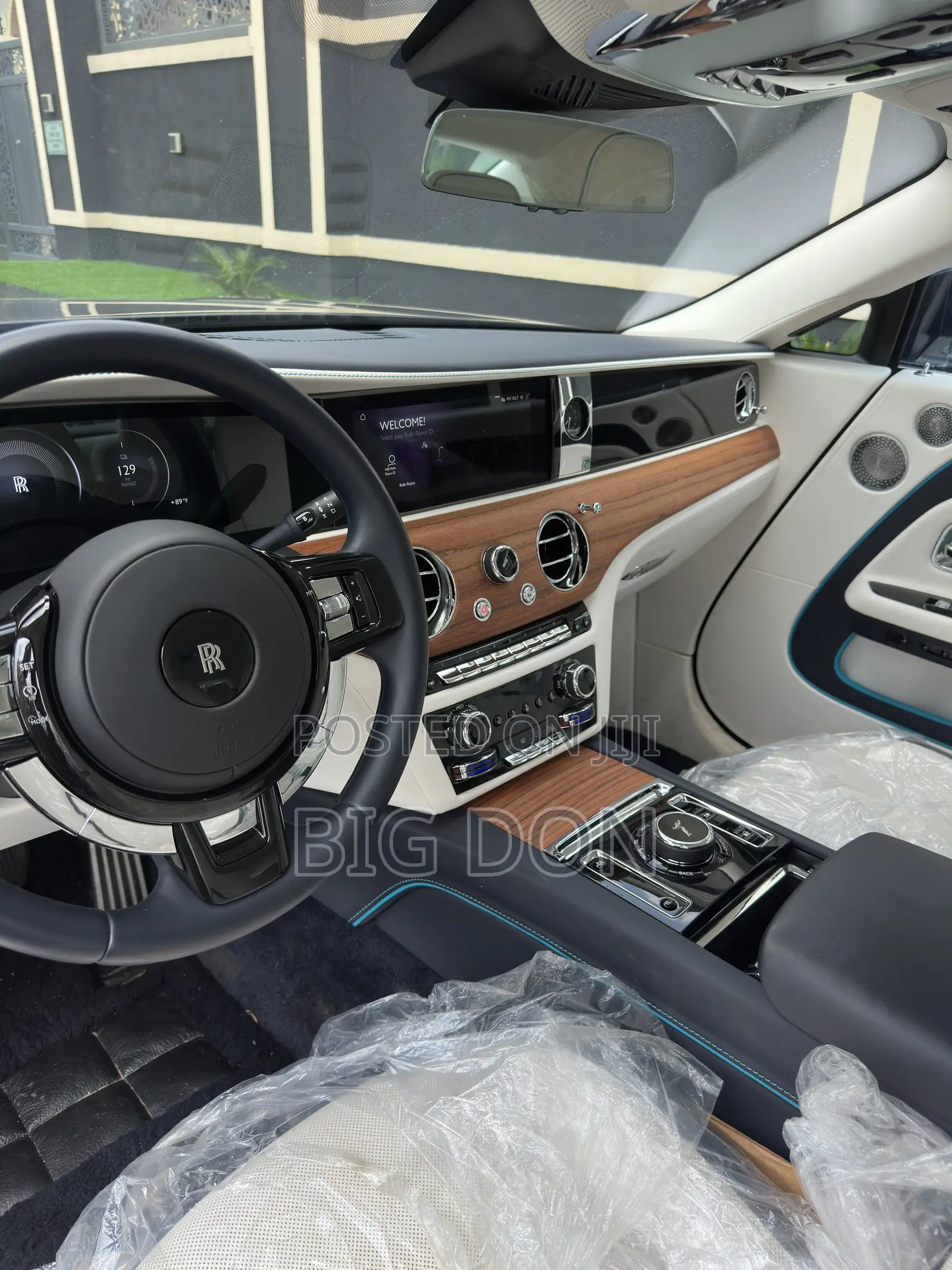 New Rolls-Royce Spectre 2025 Blue