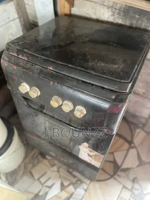 4 Face Gas Cooker