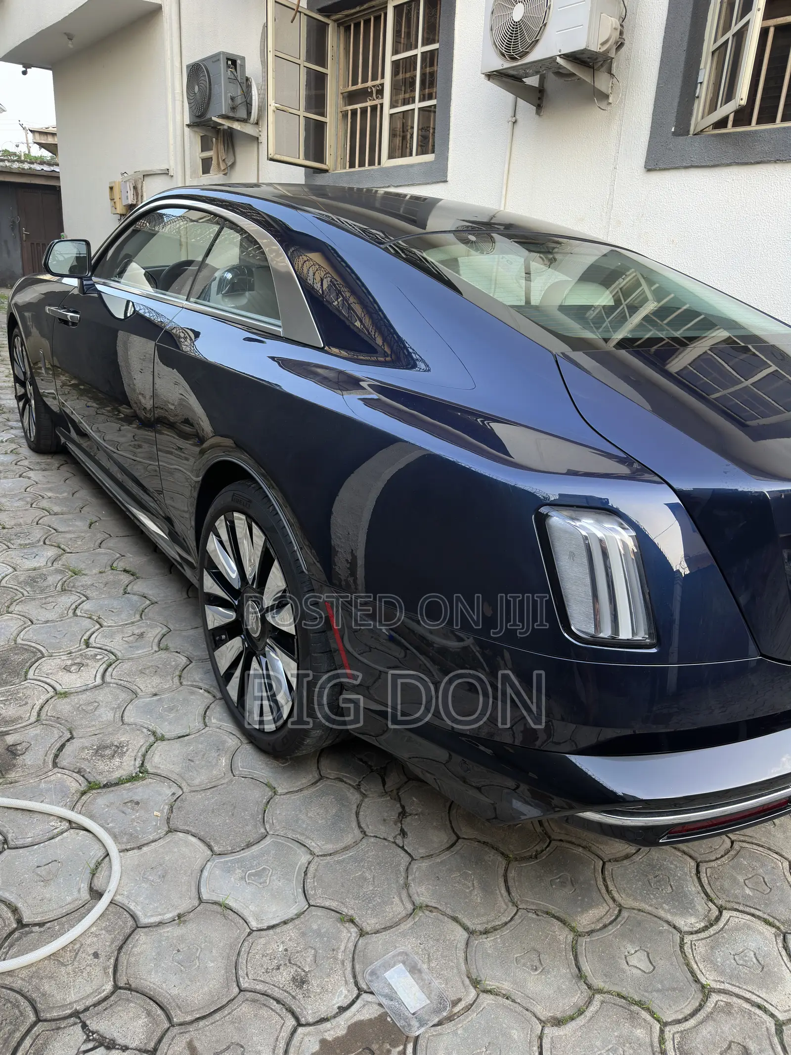 New Rolls-Royce Spectre 2025 Blue
