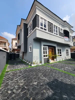 5bdrm Duplex in Idado for sale