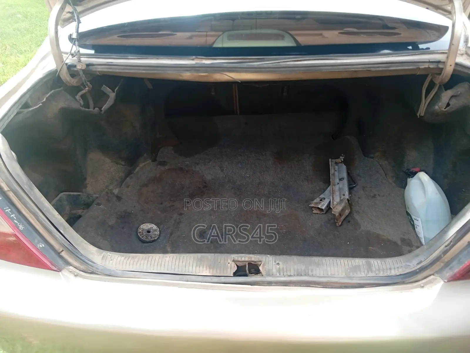Toyota Camry 2002 Gray