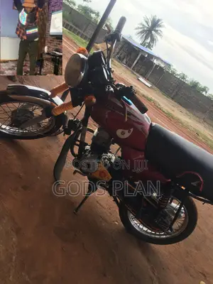 Bajaj Boxer 100 2024 Red