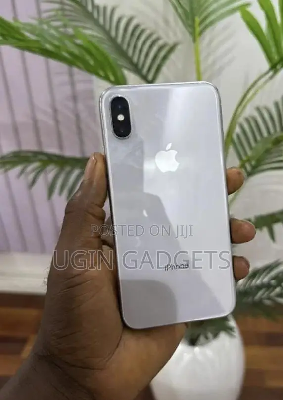 Apple iPhone X 64 GB White