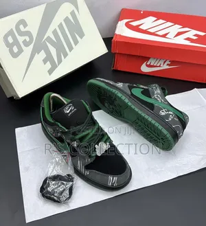 Original *Nike Sb Dunk Low Sneakers