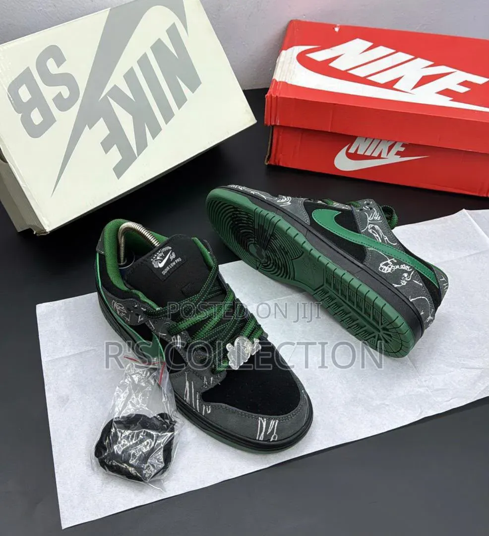 Original *Nike Sb Dunk Low Sneakers