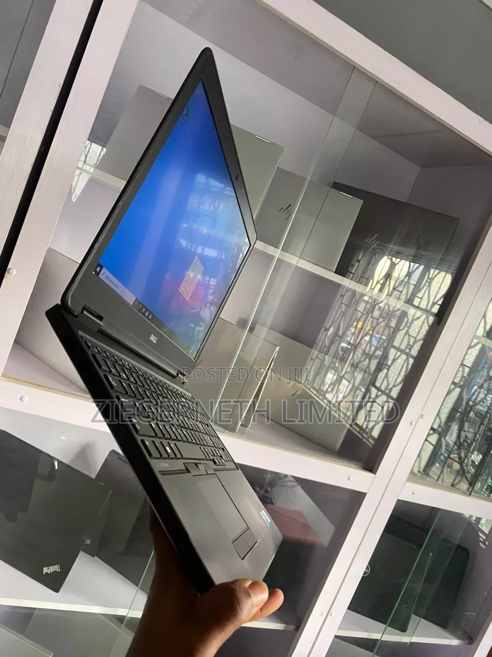 Laptop Dell Latitude E5550 4GB Intel Core i5 SSD 128GB