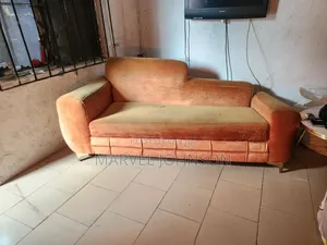 Cushion/Couch
