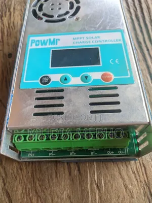 Solar Charger Controller for Many Panels Can Collect Series