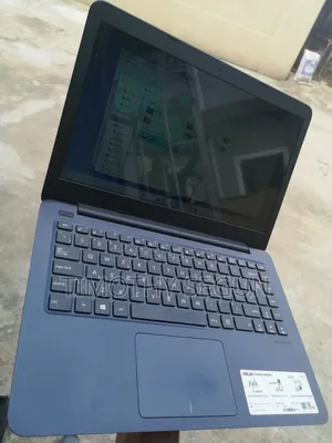 Laptop Asus VivoBook E403NA 4GB AMD SSD 60GB