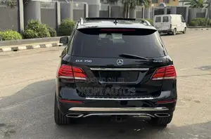 Mercedes-Benz GLE-Class 2016 Black