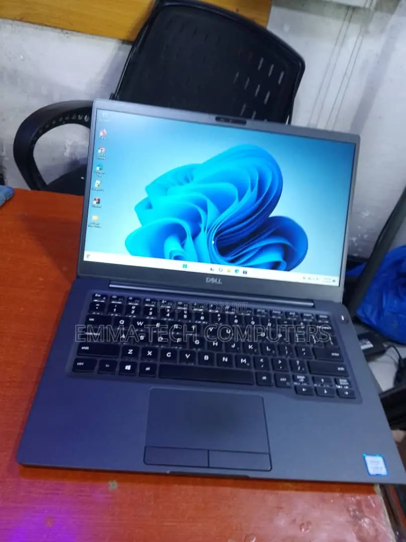 Laptop Dell Latitude 7300 8GB Intel Core i5 SSD 256GB