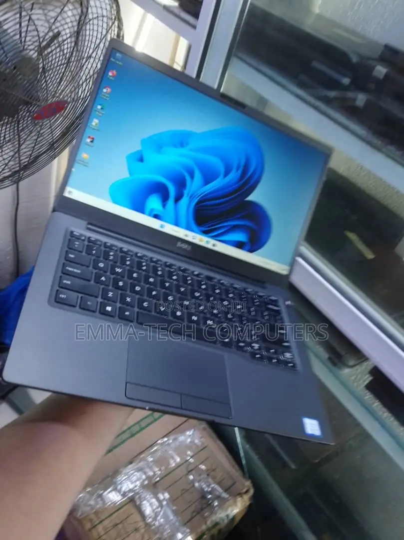 Laptop Dell Latitude 7300 8GB Intel Core i5 SSD 256GB